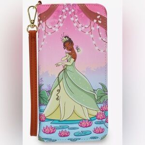 Loungefly Disney The Princess And The Frog Tiana
Bayou Sunset Tech Wallet NWT